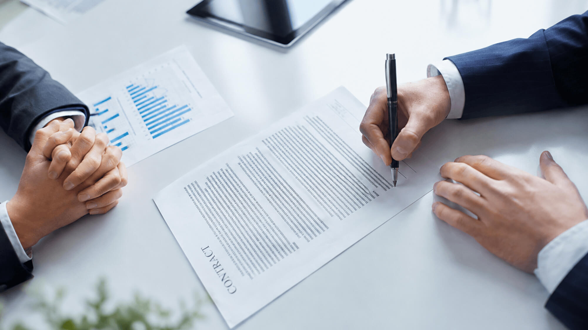 Flexible Service Contracts